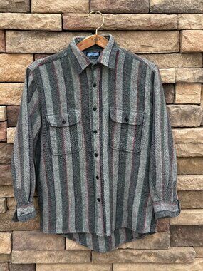Vintage Fieldmaster Men’s Long Sleeve Button-Up Shirt – Small